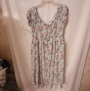 Retro Chic Light Green Gingham and Pink Floral Print Dress